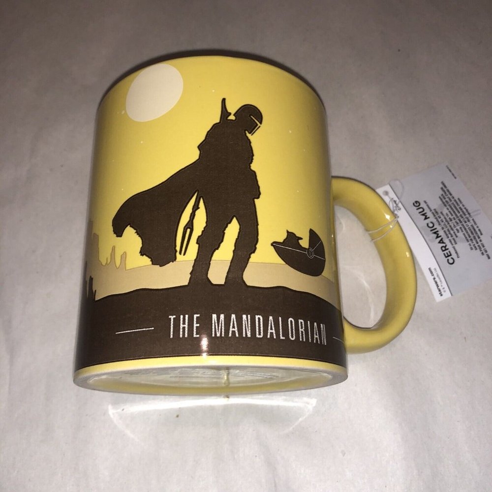 Star Wars: The Mandalorian Ceramic Coffee Mug - 20 oz - Yellow w/ Djarin & Grogu